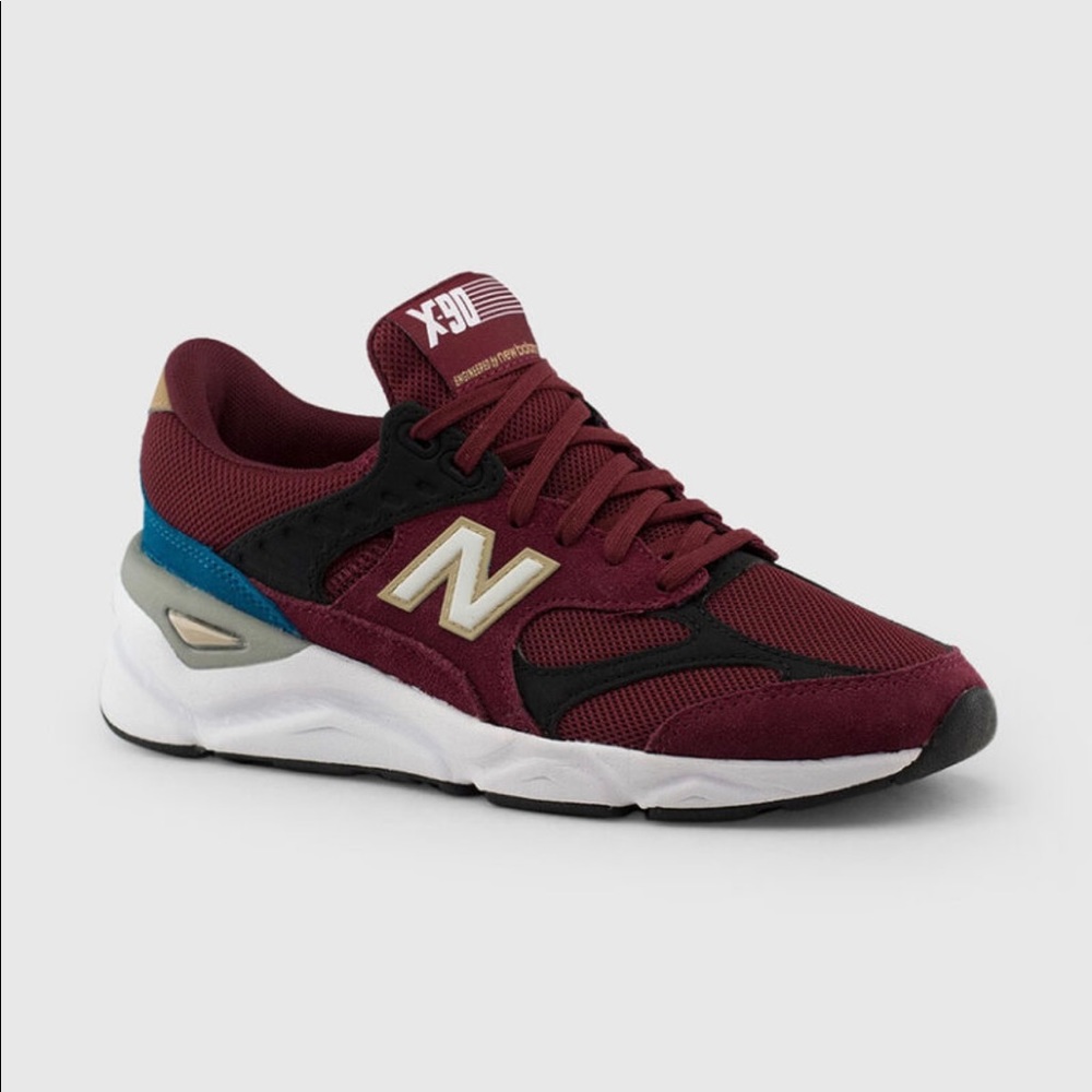 New Balance X-90 Sneakers Size 9.5